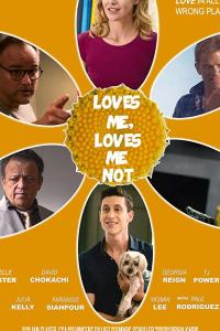 смотреть Loves Me, Loves Me Not
